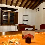 شقة Le Querciole In Val D'orcia