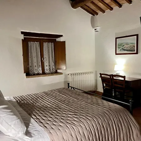 Le Querciole In Val D'orcia Apartment *