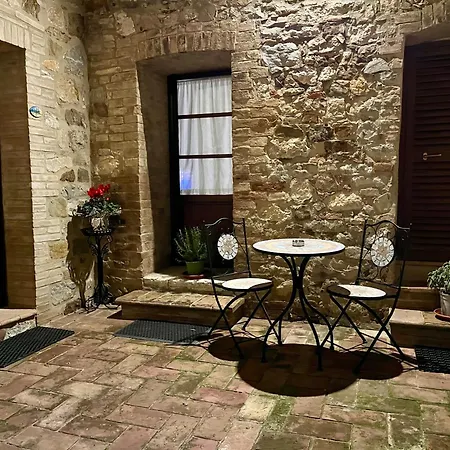 Apartment Le Querciole In Val D'orcia *